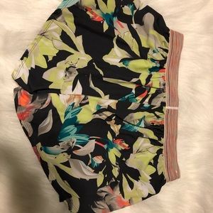 Flora work out shorts
